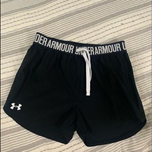 Under Armour Loose Athletic Shorts